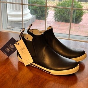 Navy Joules Women’s Wellington Welly Boot size 8 NWT in box